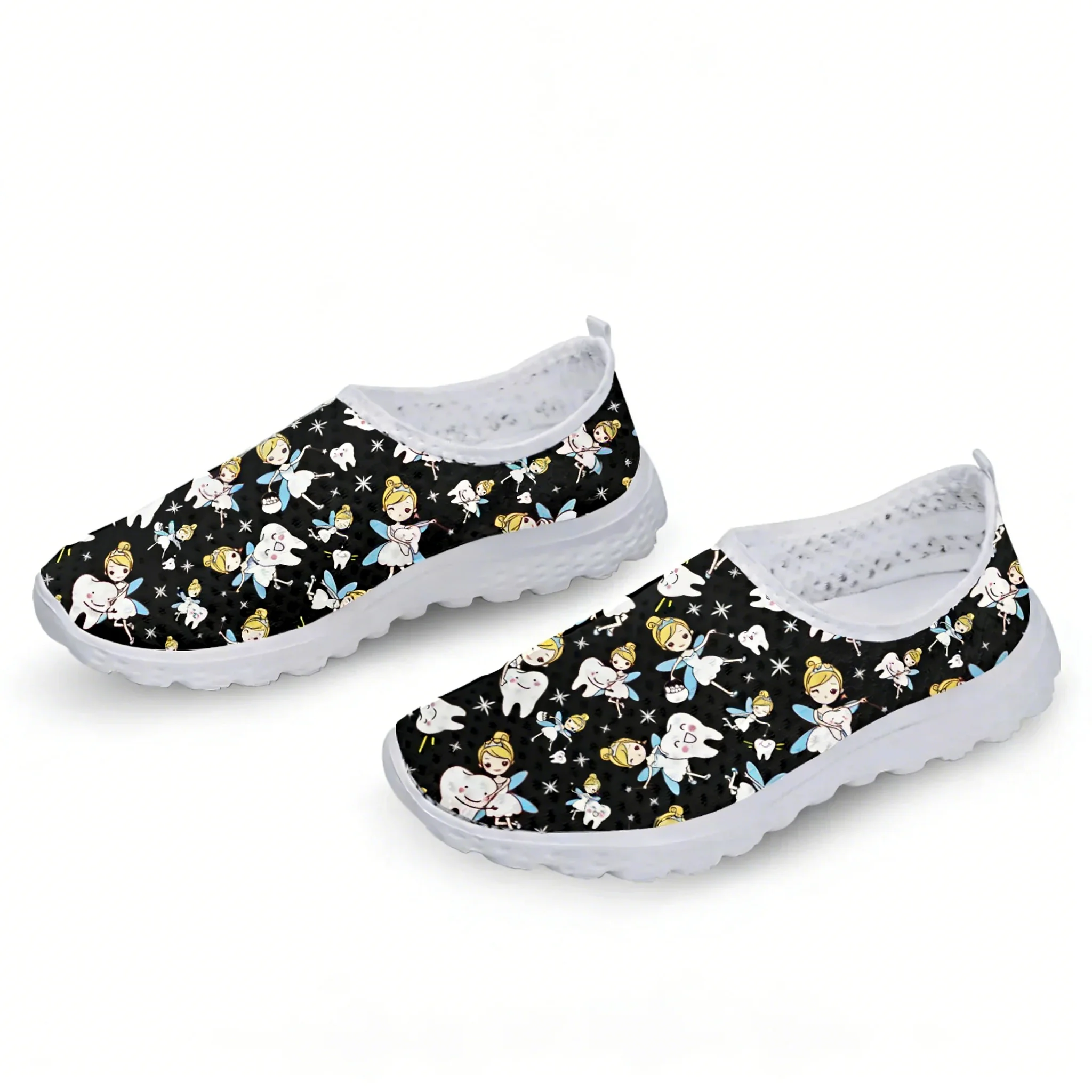 Cute Cartoon Nurse Elf/Teeth M - Women Shoes Tennis recension och pris