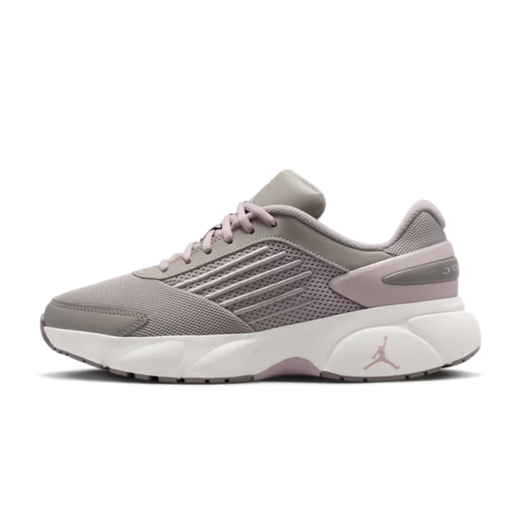 Nike Jordan TRUNNER FLOW: Comf - Women Shoes Jordan recension och pris