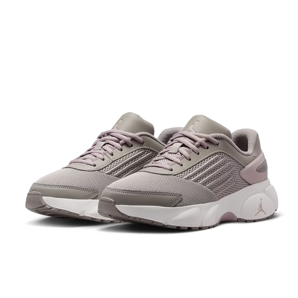 Nike Jordan TRUNNER FLOW: Comf - Women Shoes Jordan recension och pris